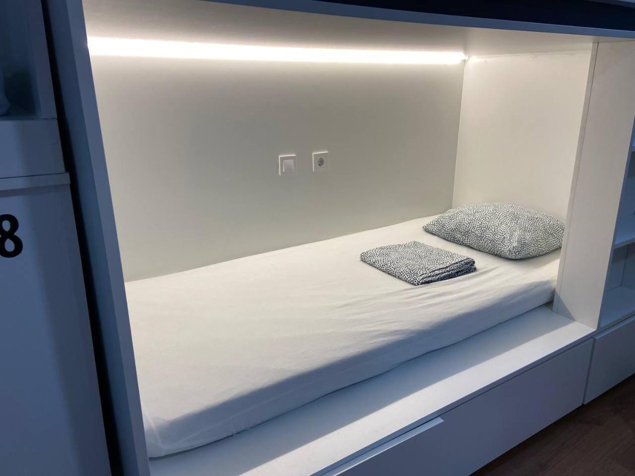 Naap Hotell Valencia Eksteriør bilde